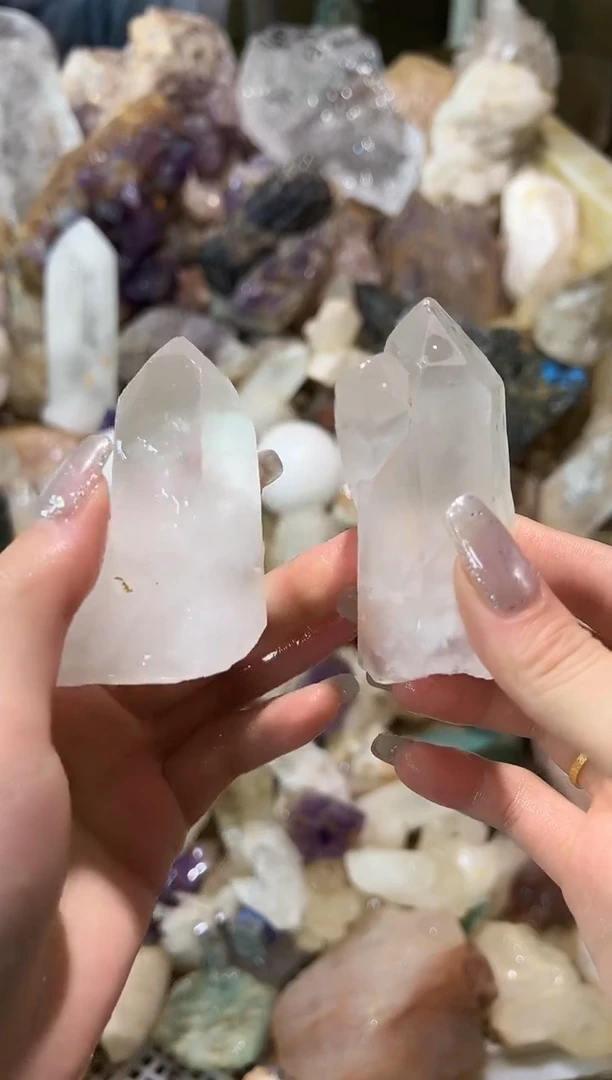 未镶嵌大型摆件（非配饰）水晶493一个人