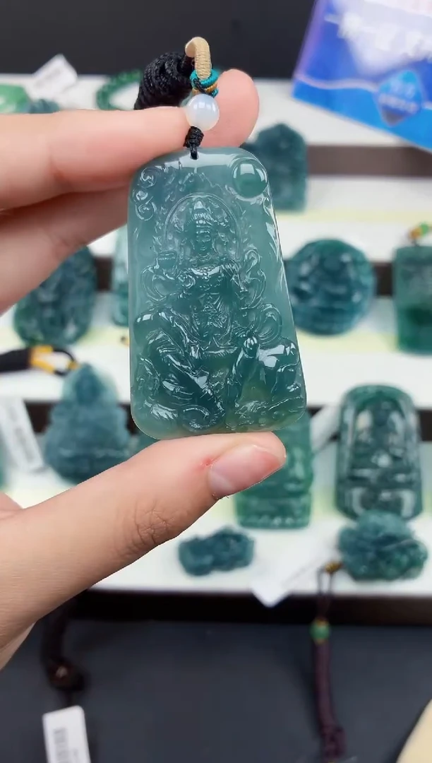 颈饰未镶嵌翡翠DLZ26010428