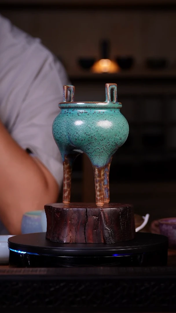 其他六****。钧窑瓷器钧窑瓷器