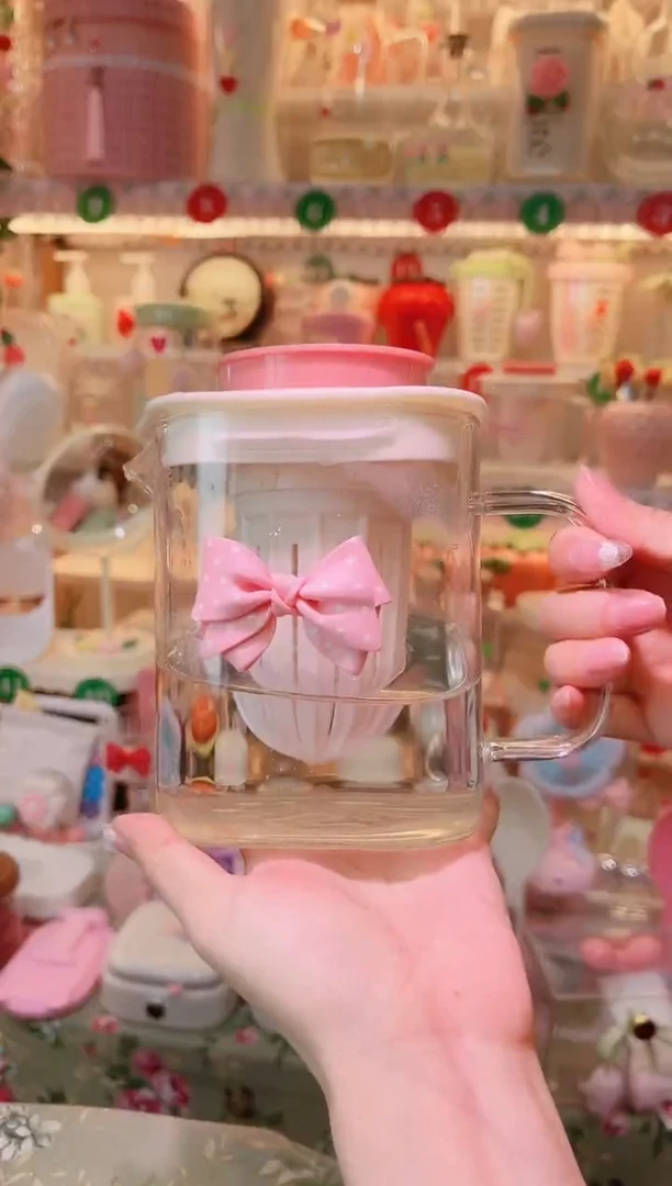 摆件品质好发货快放心拍！蝴蝶结水壶