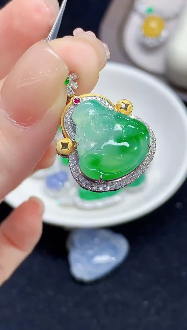 吊坠(不含链)18K金镶嵌翡翠LSR