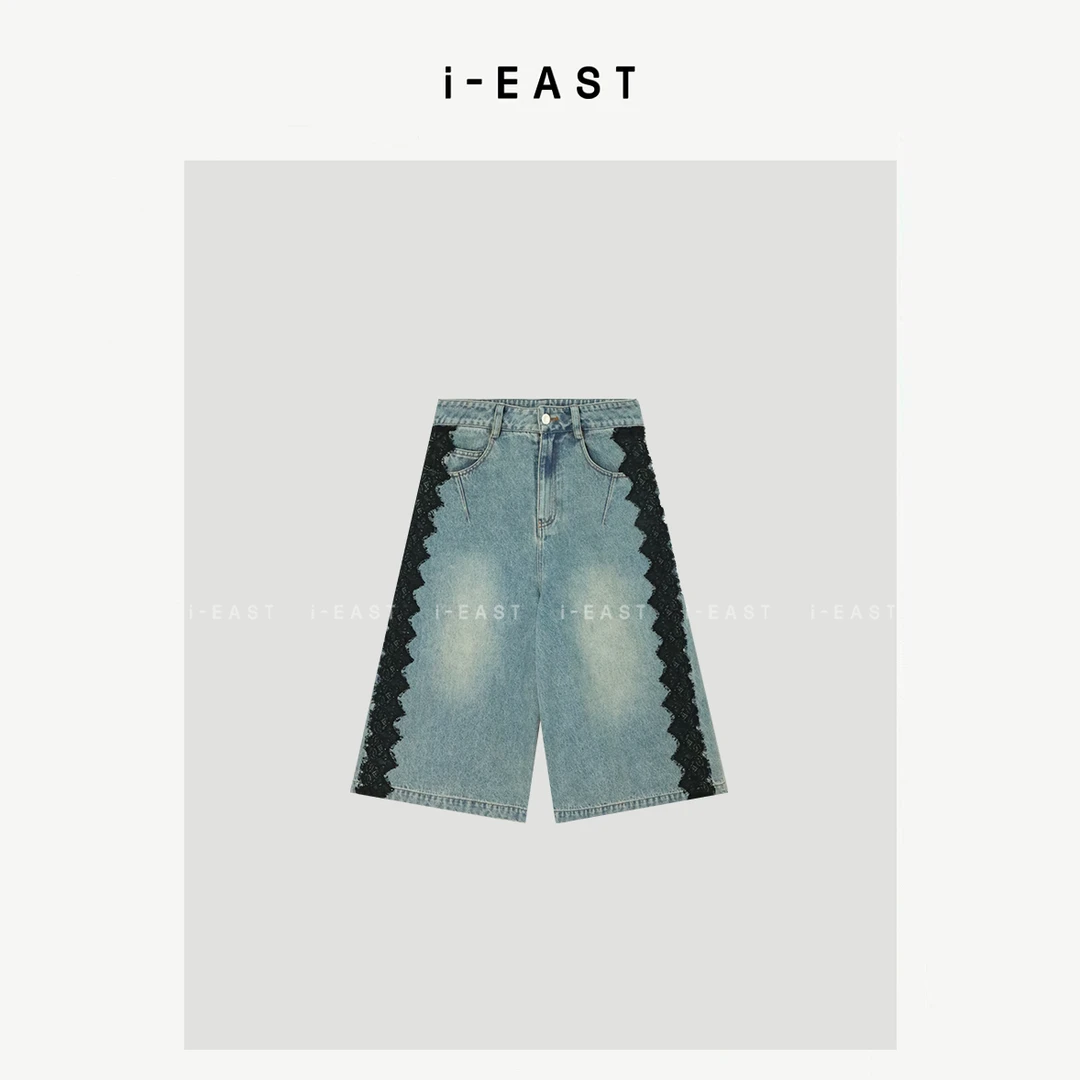 i-EAST 漂亮的布雷结~做旧蕾丝设计感牛仔五分裤-5C K13386