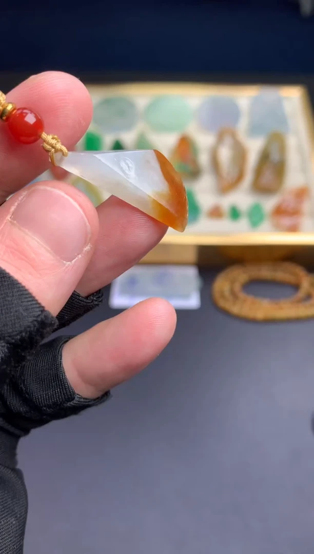 【闪购商品】定制翡翠未镶嵌