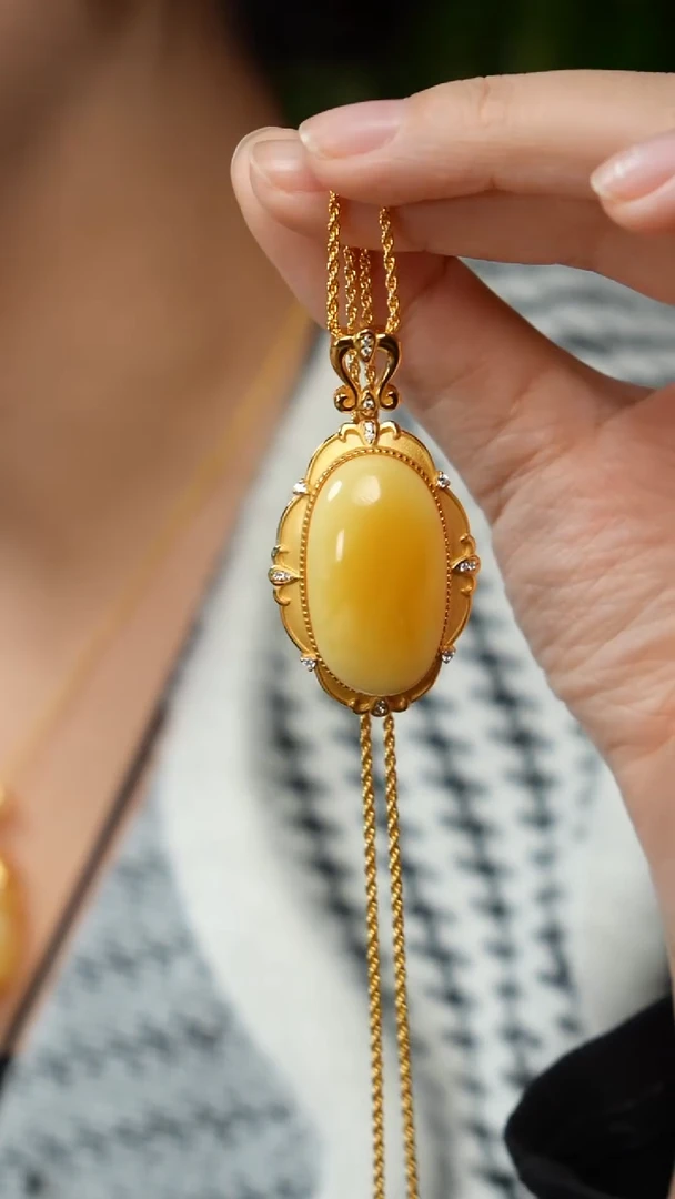 蜜蜡吊坠(赠链)银S925镶嵌-溏心蛋