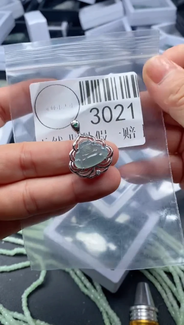吊坠(不含链)未镶嵌翡翠3021