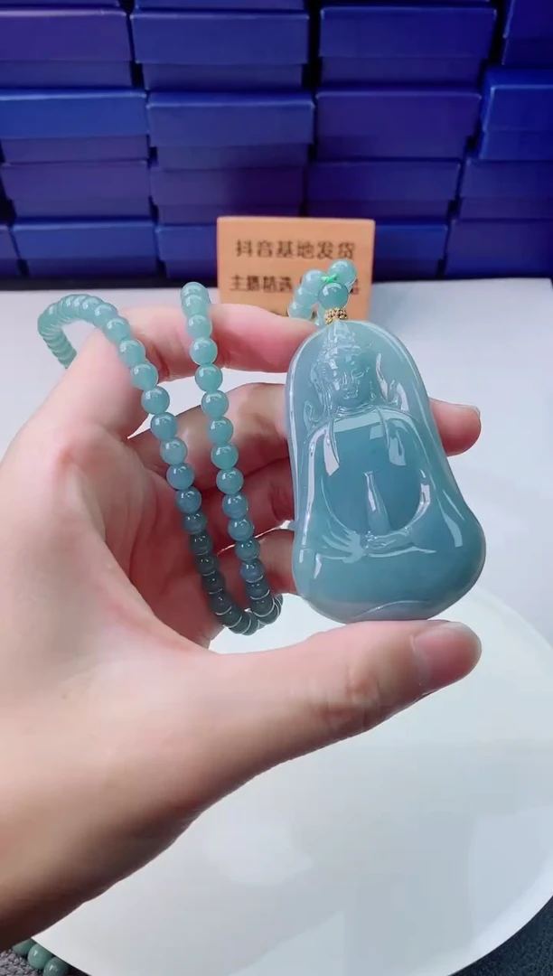 翡翠未镶嵌颈饰1111111111