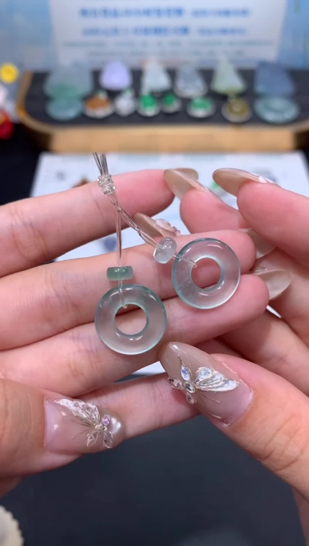 翡翠未镶嵌颈饰模式推广期48小时鉴赏期