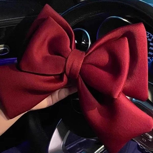 车尾蝴蝶结装饰品挂件后备箱车贴饰品汽车尾部摆件车载摩托车玩偶