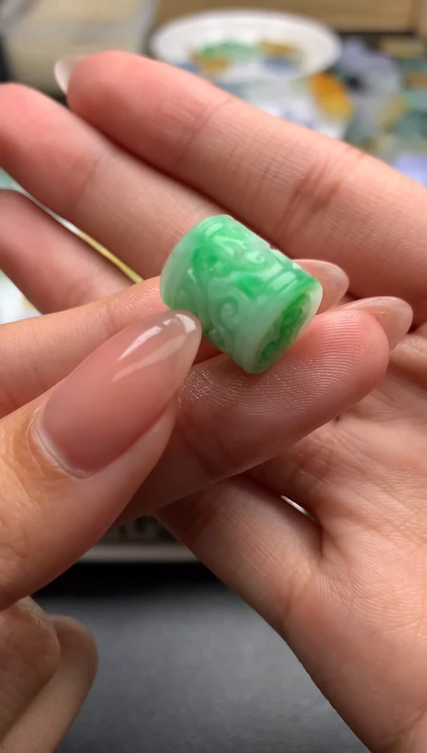 【闪购商品】定制翡翠未镶嵌毛货