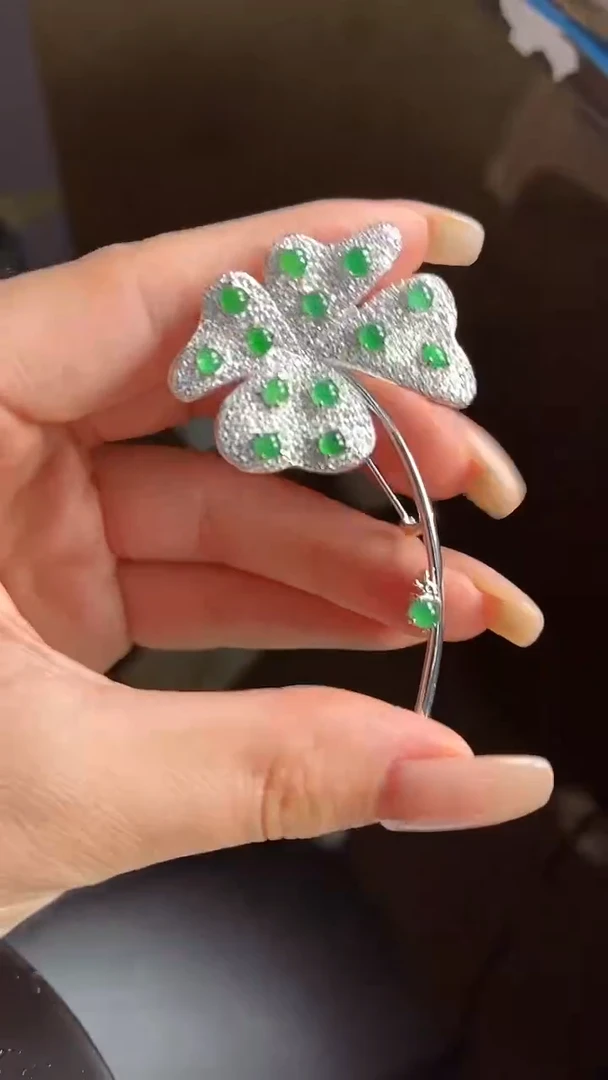 【闪购商品】翡翠颈饰未镶嵌100639649