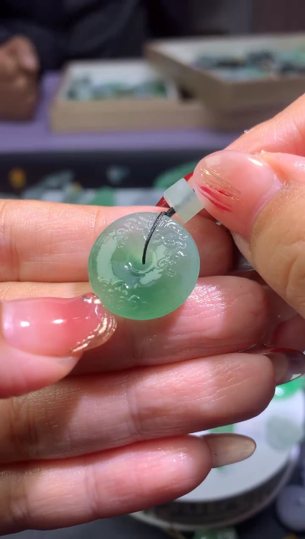 【闪购商品】定制翡翠未镶嵌毛货