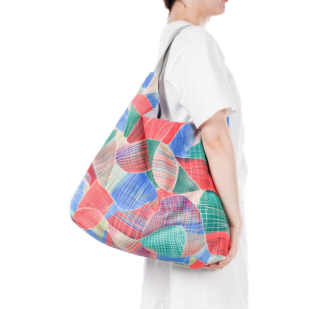 无则艺【冰丝月牙包】红叶冰丝月牙包时尚印花运动单肩环保百搭