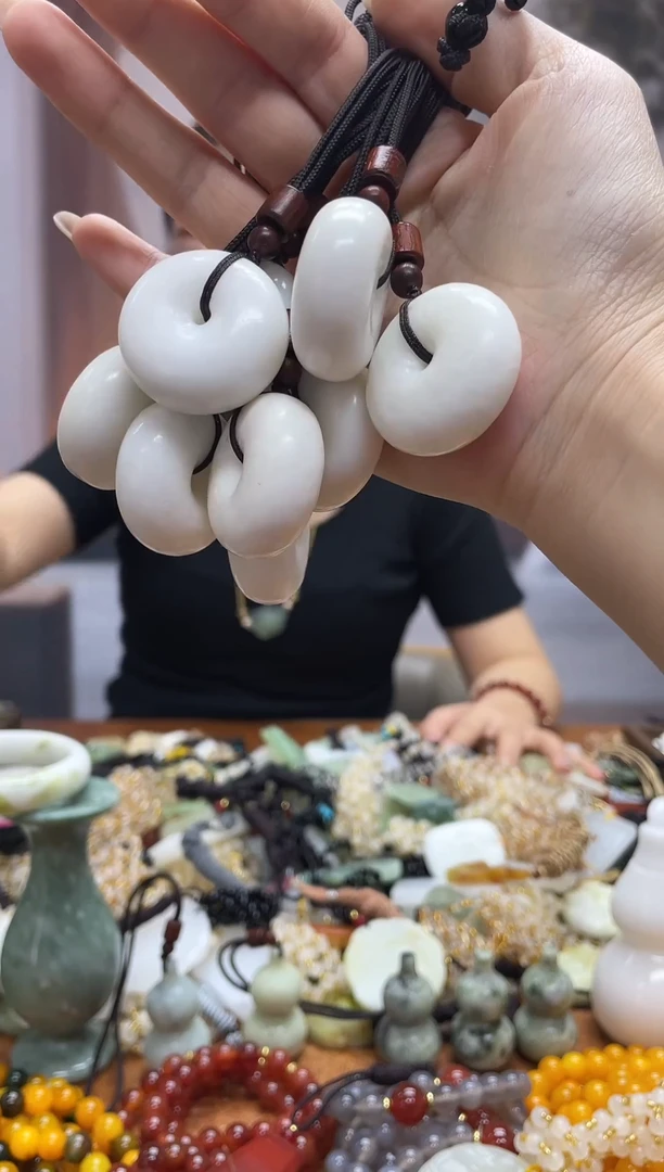 未镶嵌岫玉吊坠多样性发货拍一发一
