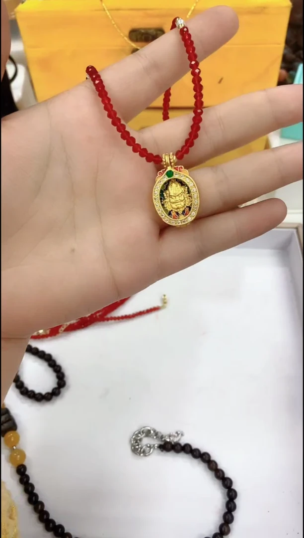 玛瑙/玉髓颈饰合金28114雕刻红链