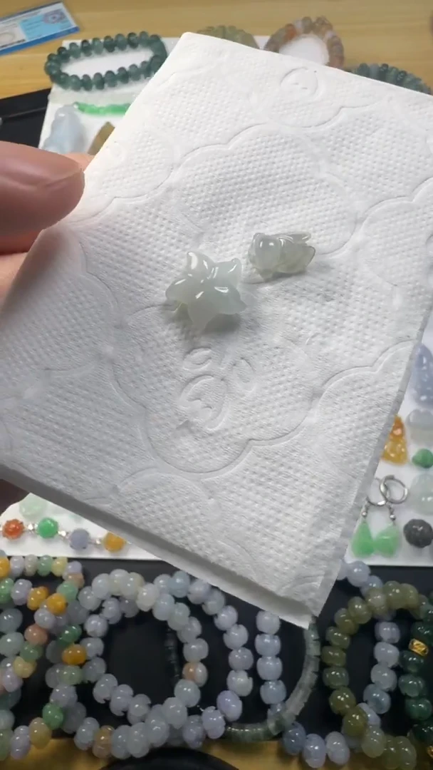 颈饰未镶嵌翡翠【闪购商品】 天然翡翠