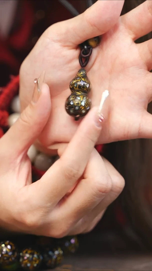 【闪购商品】黑金大漆紫光檀螺钿小脖挂