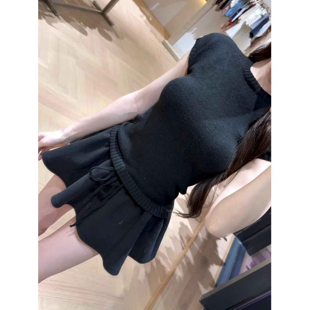 【天菜女友】2025秋冬新款韩系气质显瘦针织背心配抽绳短裙时尚套装