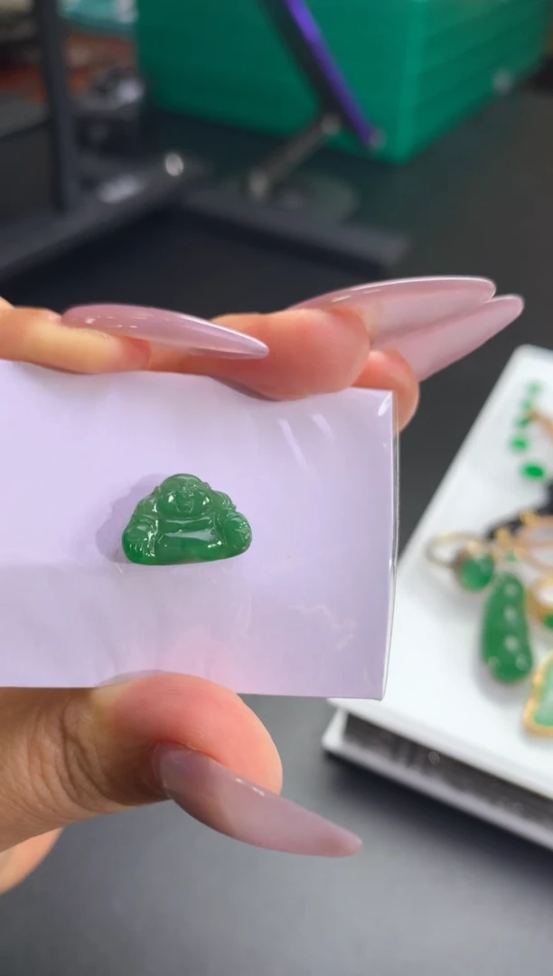 定制翡翠未镶嵌翡翠