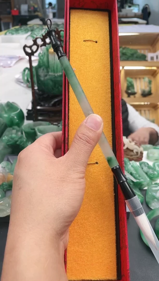 【闪购商品】石英质玉1未镶嵌非洲翠