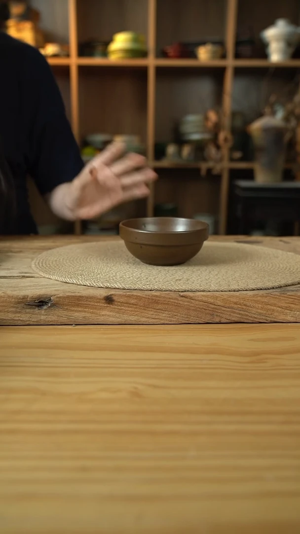 咖色系列的宽边米饭碗1个