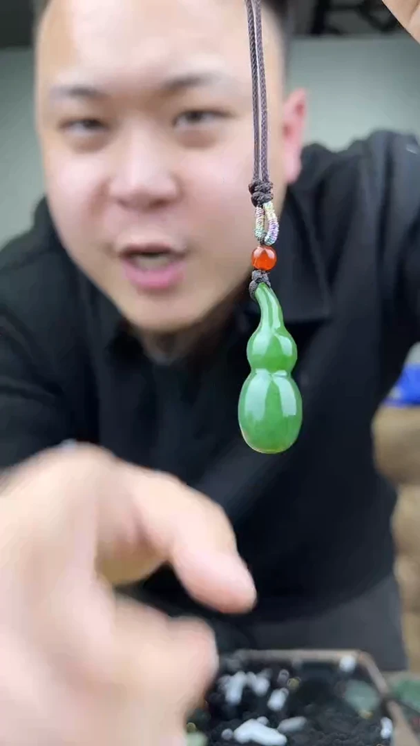颈饰未镶嵌和田玉1拍一发一，多样性发货！