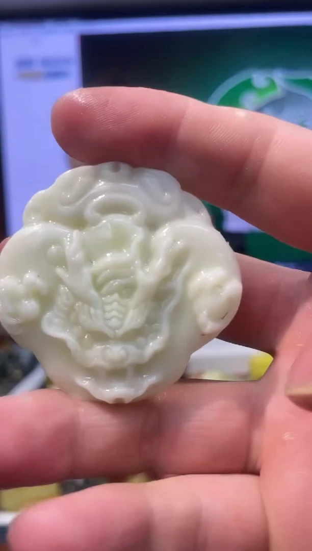 【闪购商品】岫玉吊坠未镶嵌·