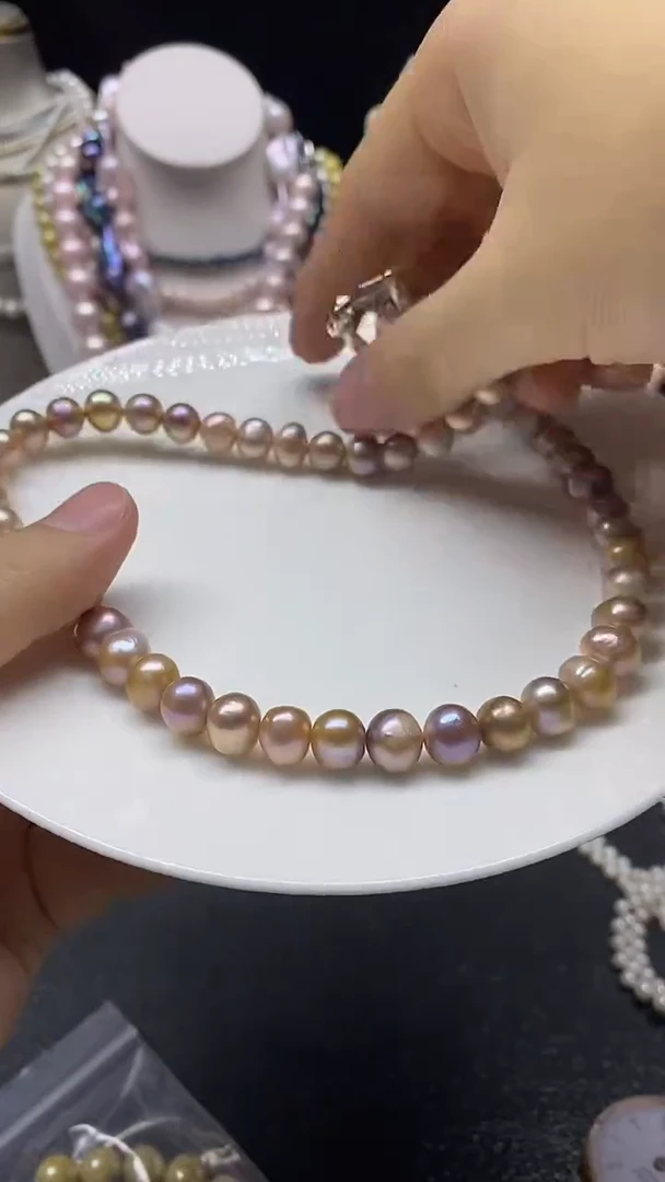 颈饰未镶嵌淡水珍珠多人