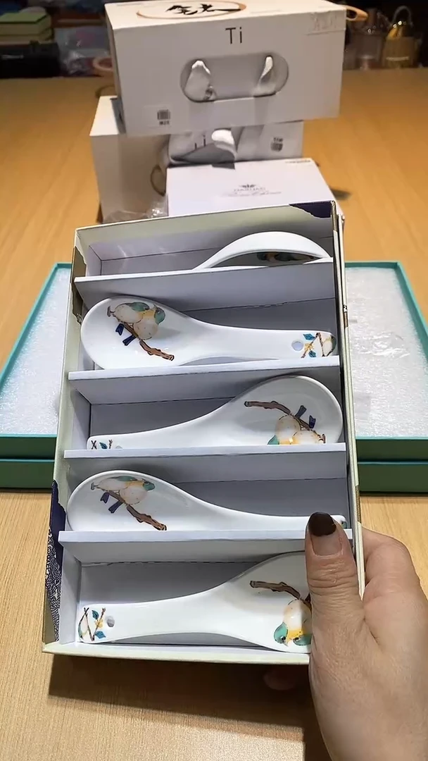 【闪购商品】瓷片锅碗瓢盆一件不剩