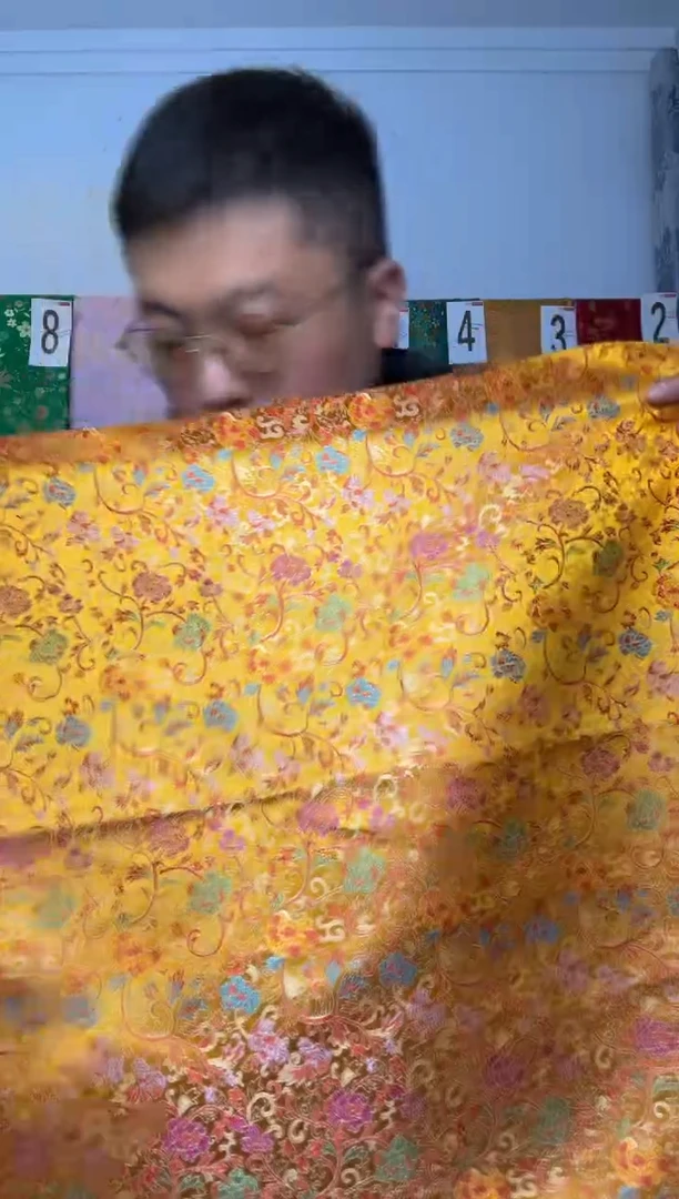 混纺织锦缎满18元包邮 宽，长70.50