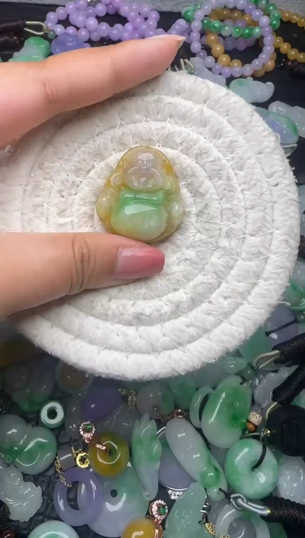 颈饰未镶嵌翡翠缅甸翡翠吊坠