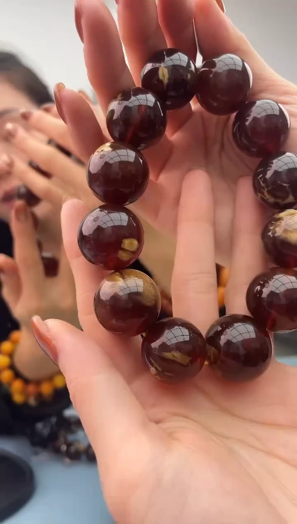 【闪购商品】琥珀珠宝奇石未镶嵌假一罚十，063.21