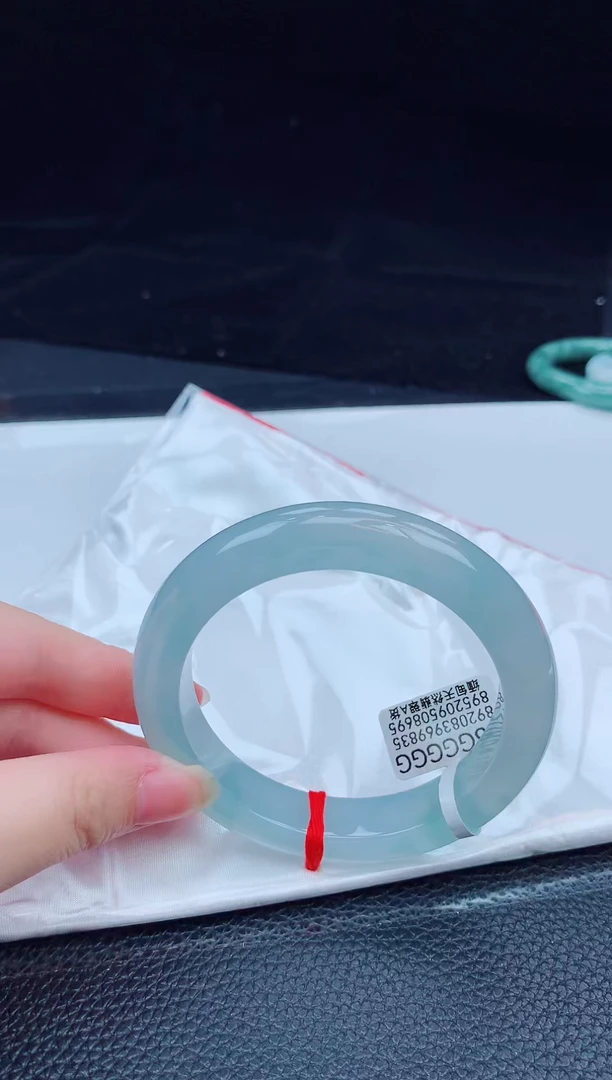 翡翠手镯未镶嵌缅甸天然翡翠A货手镯