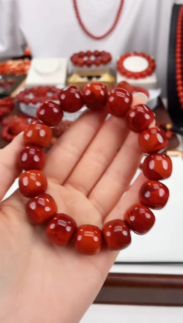 南红玛瑙瓦西老型手串15+未镶嵌一个/条