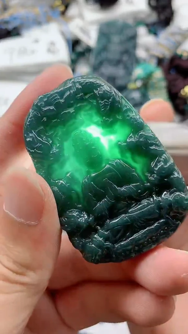 翡翠未镶嵌颈饰888