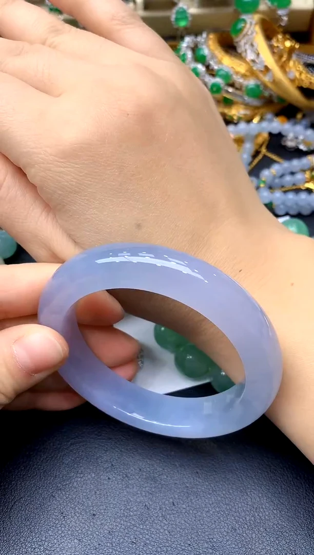 未镶嵌手镯翡翠欧**宝653-中国好珍宝