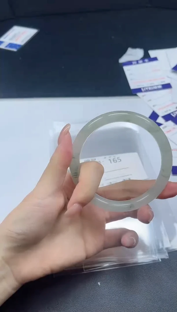 未镶嵌手镯石英质玉0165-6263