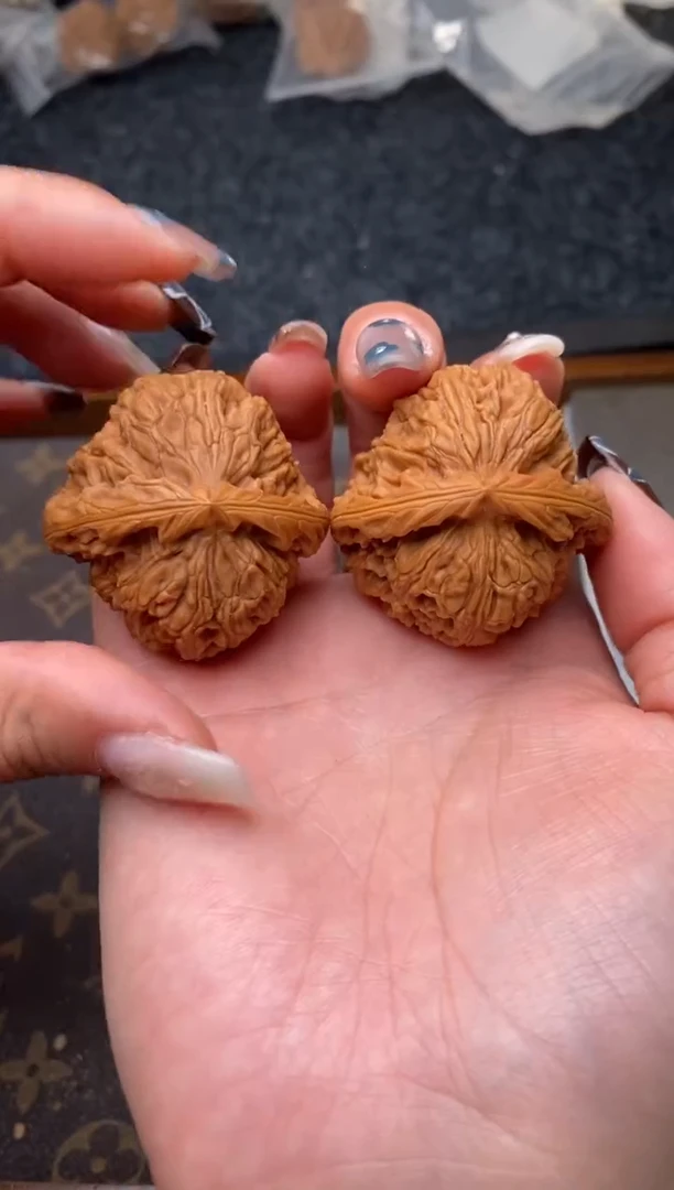 把件文玩核桃B247号41尺三角疆