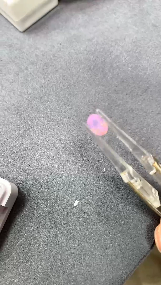 裸石蓝宝石1.02ct 50