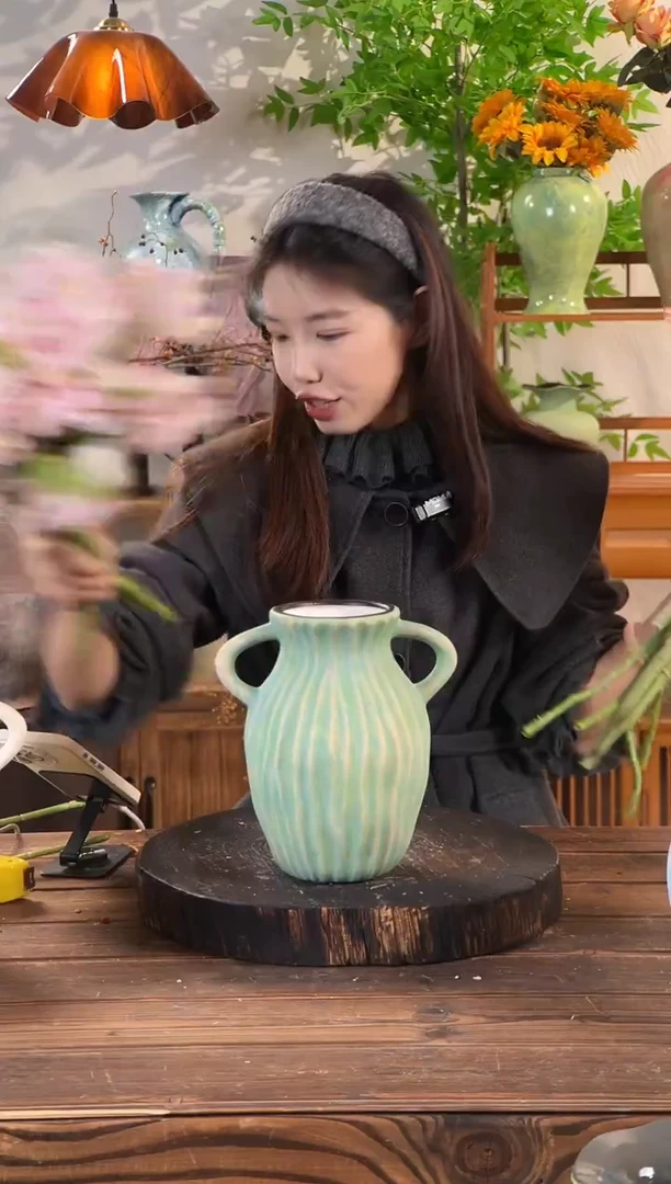 睡莲-双耳大号 陶瓷花瓶