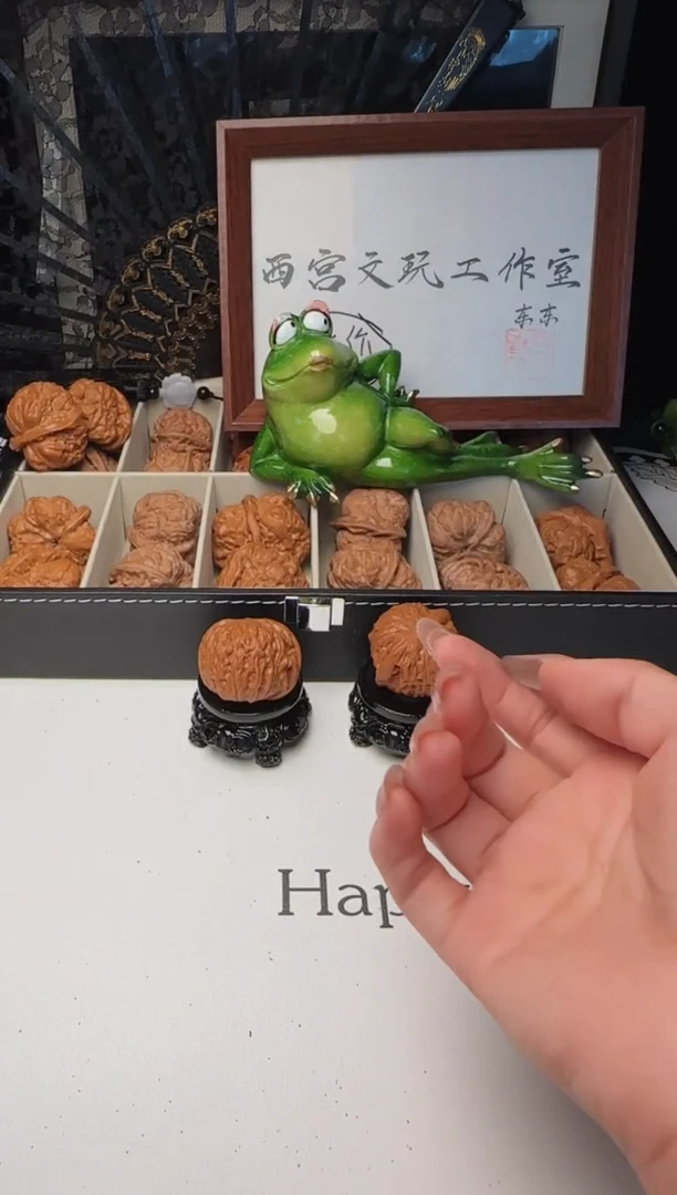 把件文玩核桃天****）文玩核桃35