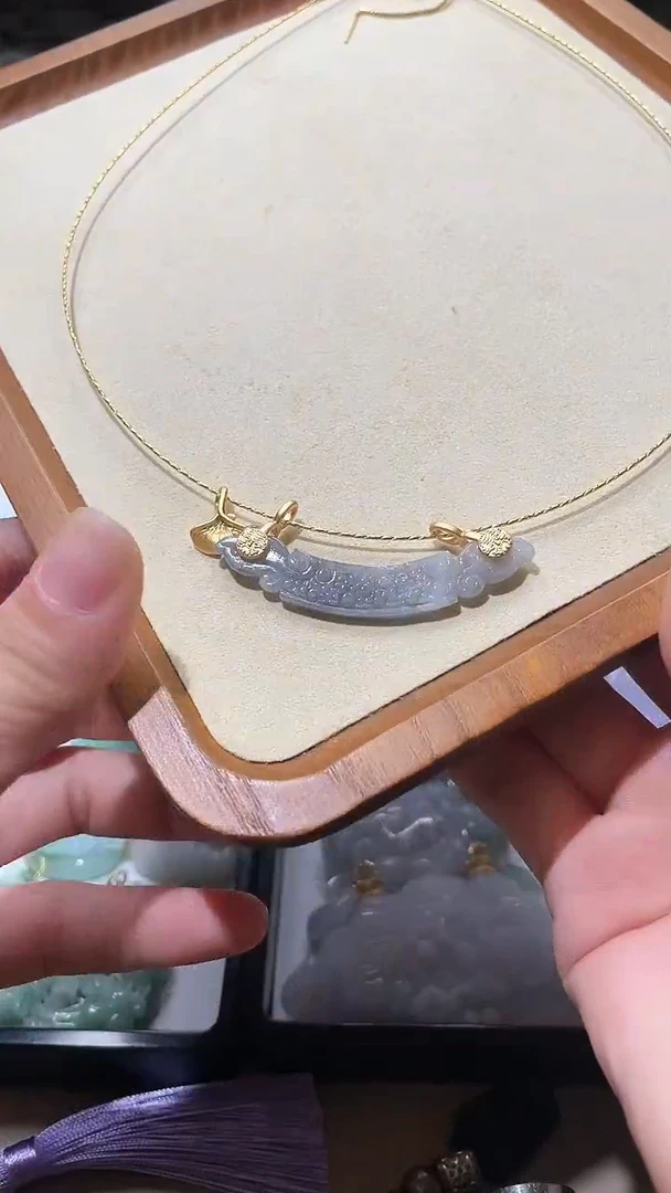 【闪购商品】翡翠颈饰未镶嵌吊坠