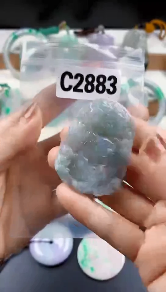 颈饰未镶嵌翡翠天然翡翠吊坠·挂件