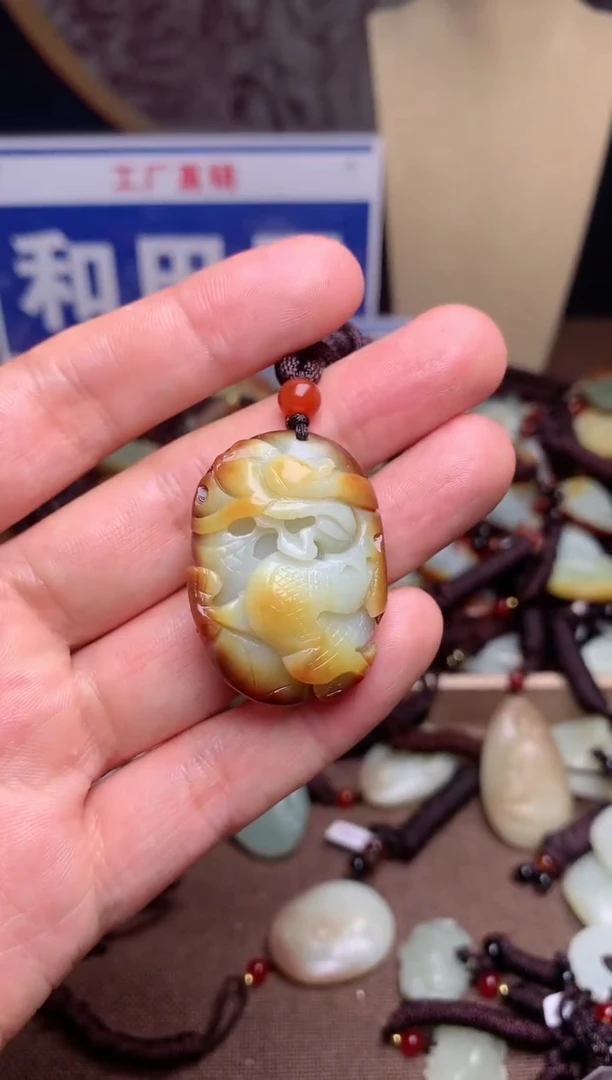 【闪购商品】和田玉颈饰未镶嵌1
