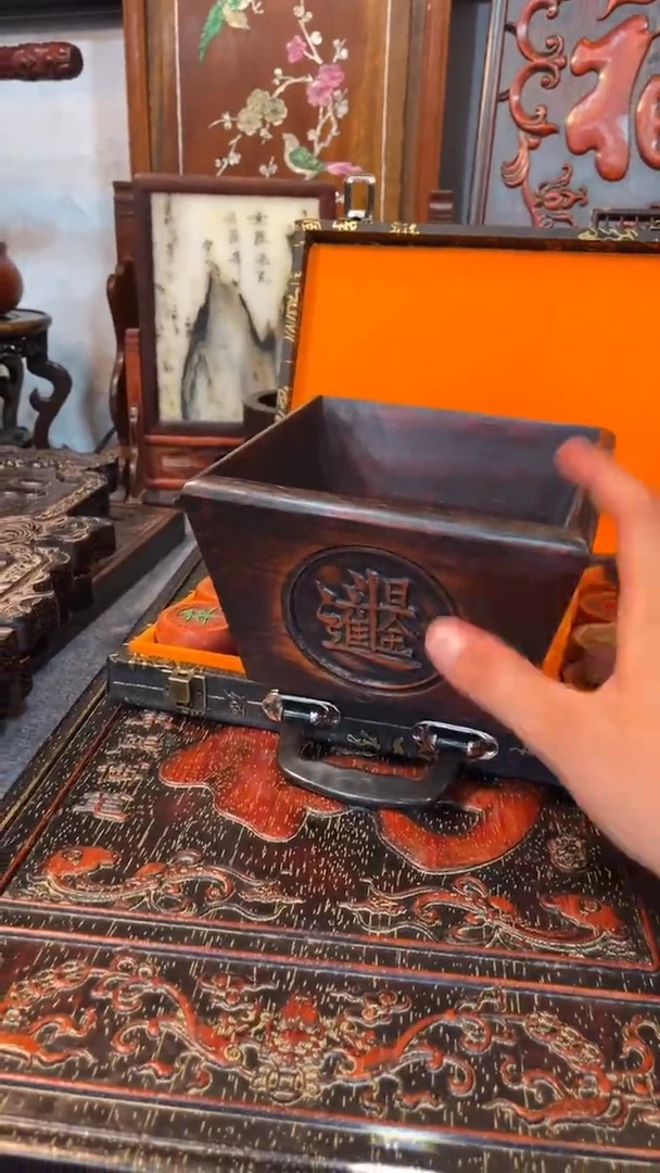 非洲紫檀（红花梨）斗16x16cm