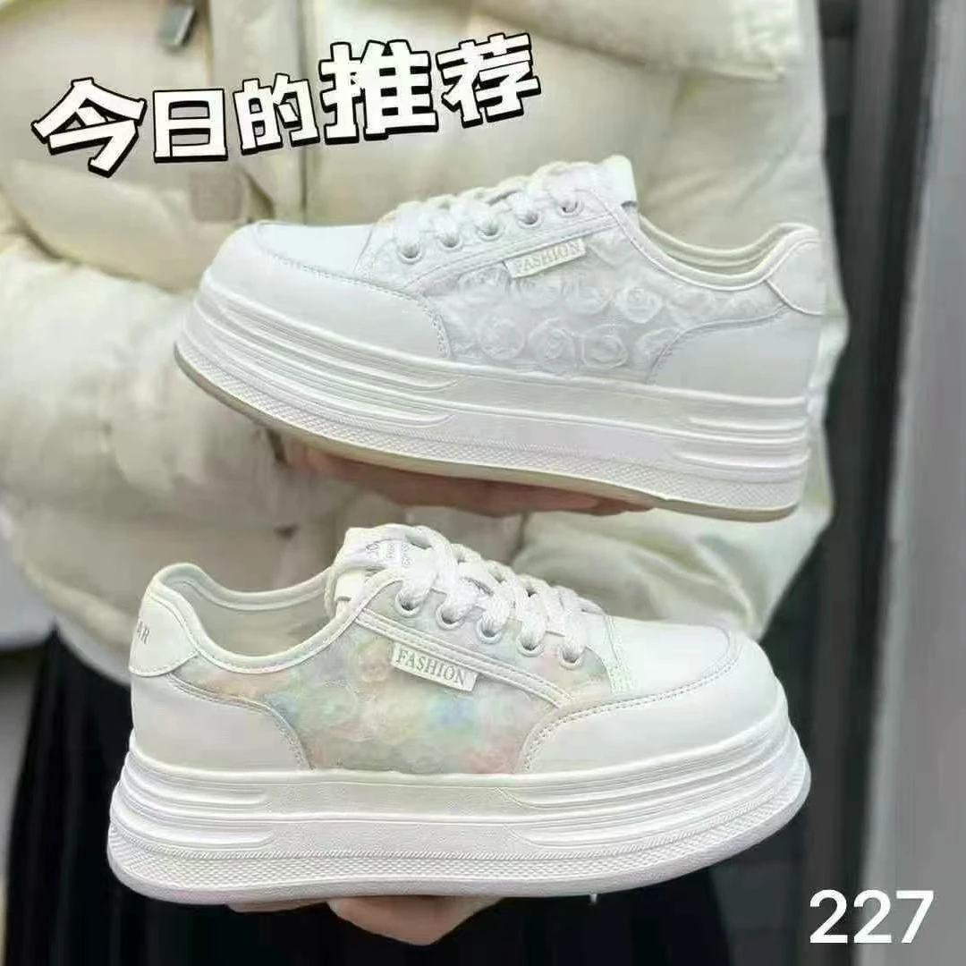4cm厚底小白鞋女2025夏新款时尚休闲鞋单网透气运动增高百搭板鞋