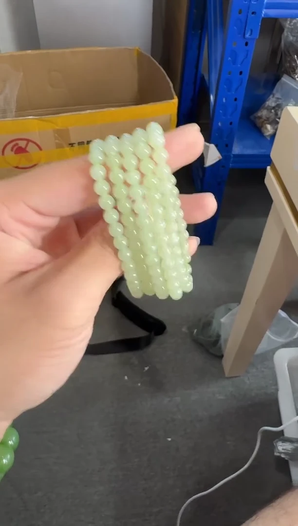 手串未镶嵌和田玉和田玉卡6手串多样性发其一