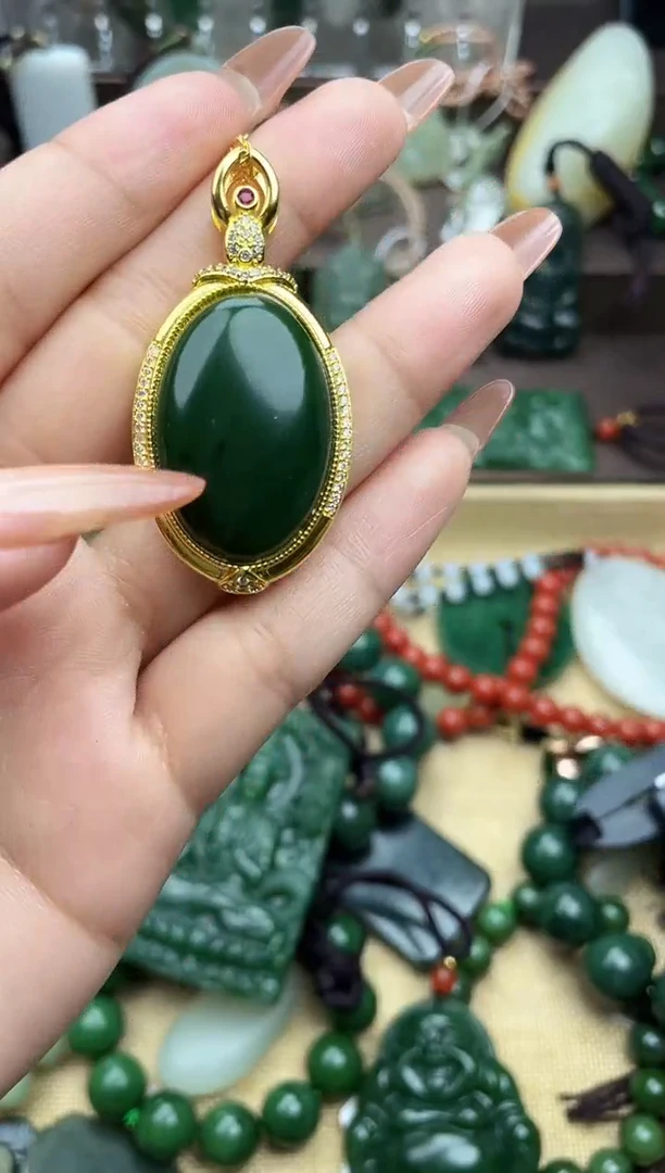 颈饰银S925镶嵌和田玉和田玉吊坠多样性拍一发一