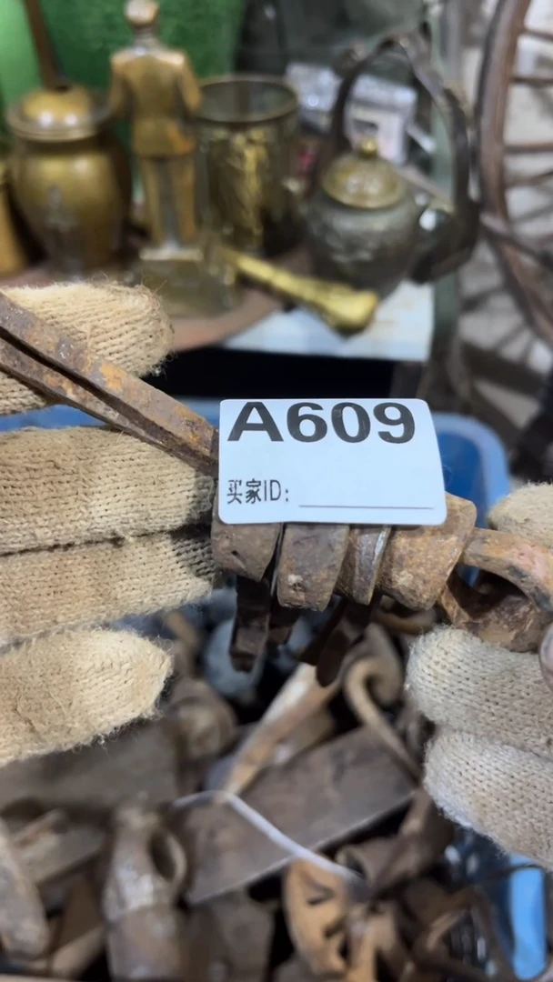 隆江收藏馆新人卖货