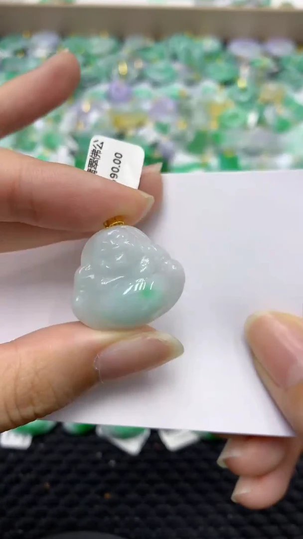 翡翠18K金镶嵌颈饰天然缅甸翡翠A货