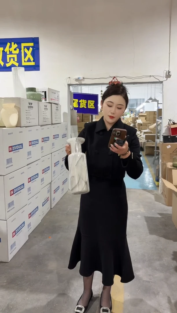 【闪购商品】玻璃私花贸易祁祁-微瑕--N7X2W